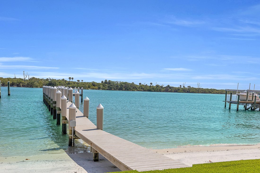 House in Tequesta, Florida, United States 3 - 16633621