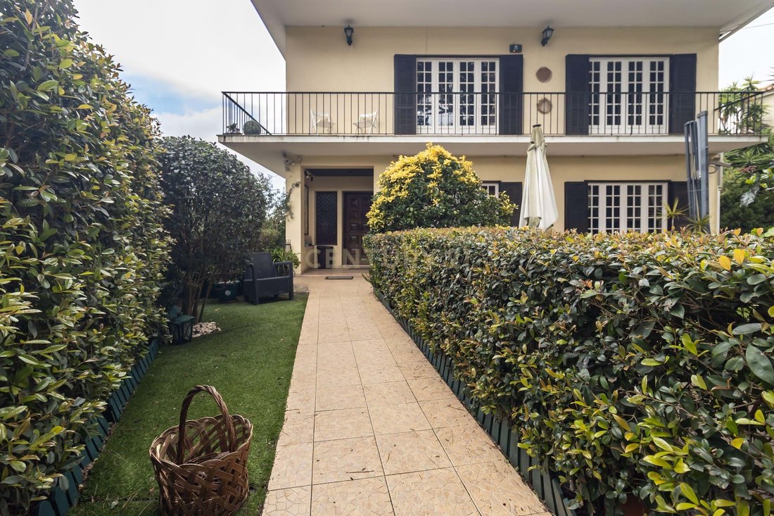 Villa in Caparica e Trafaria, Setubal, Portugal 1 - 17228802