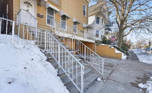 Apartment in Bayonne, New Jersey, United States 1