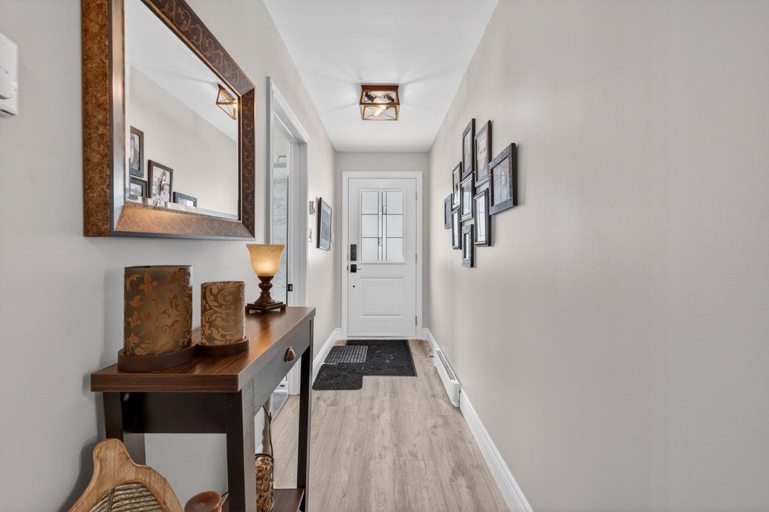 House in Athens, Ontario, Canada 4 - 17225298