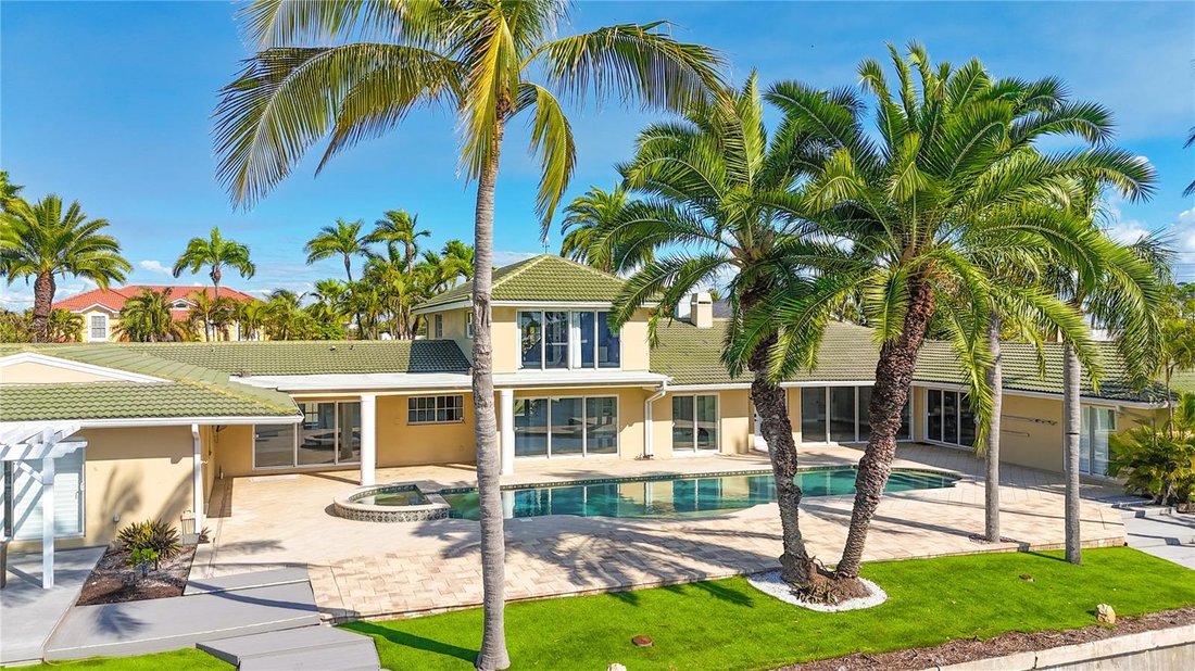 House in St. Pete Beach, Florida, United States 5 - 17222027