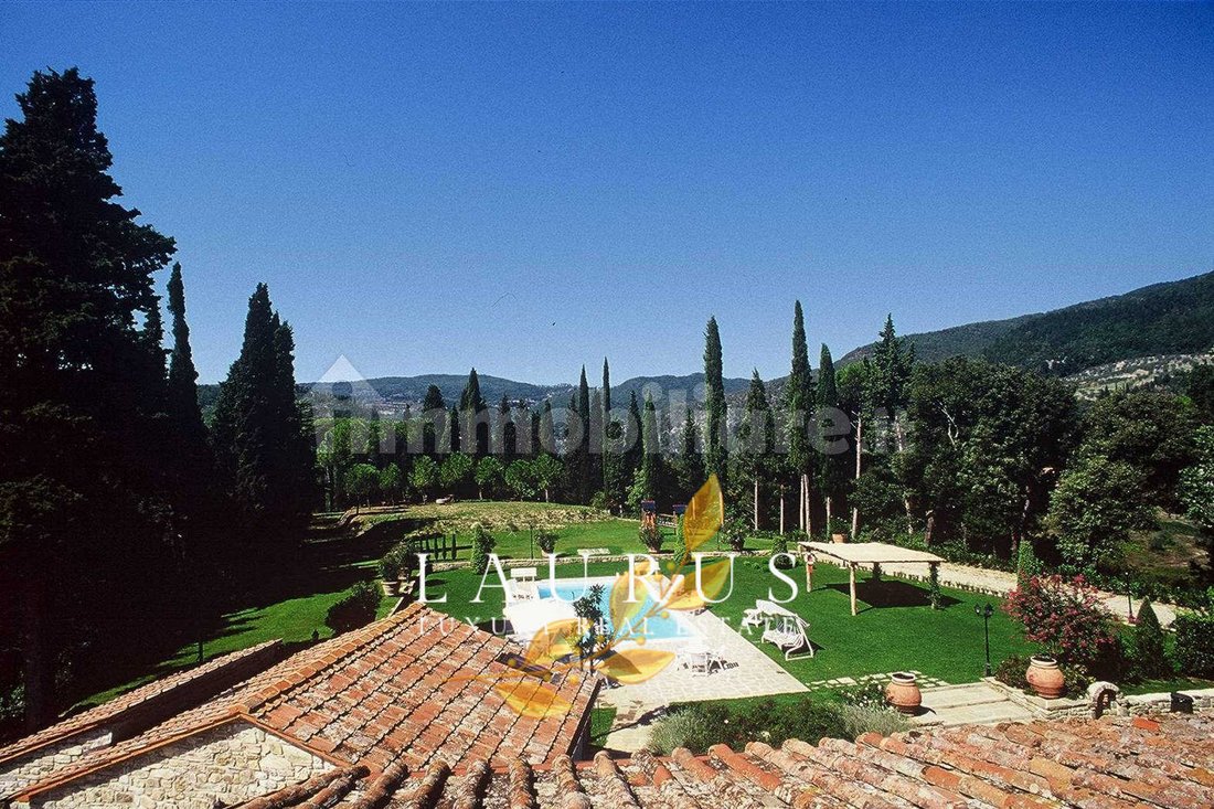 Villa in Pontassieve, Tuscany, Italy 1 - 17221414