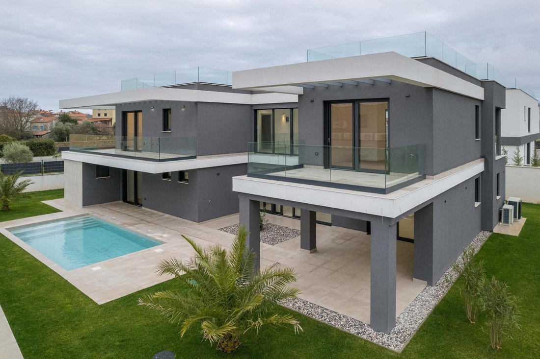Villa in Pomer, Istria County, Croatia 3 - 14422978