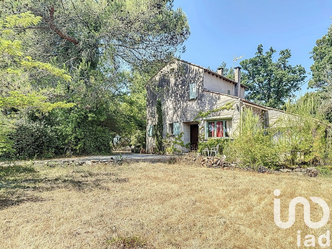 House in Lacoste, Provence-Alpes-Côte d'Azur, France 4 - 16211264