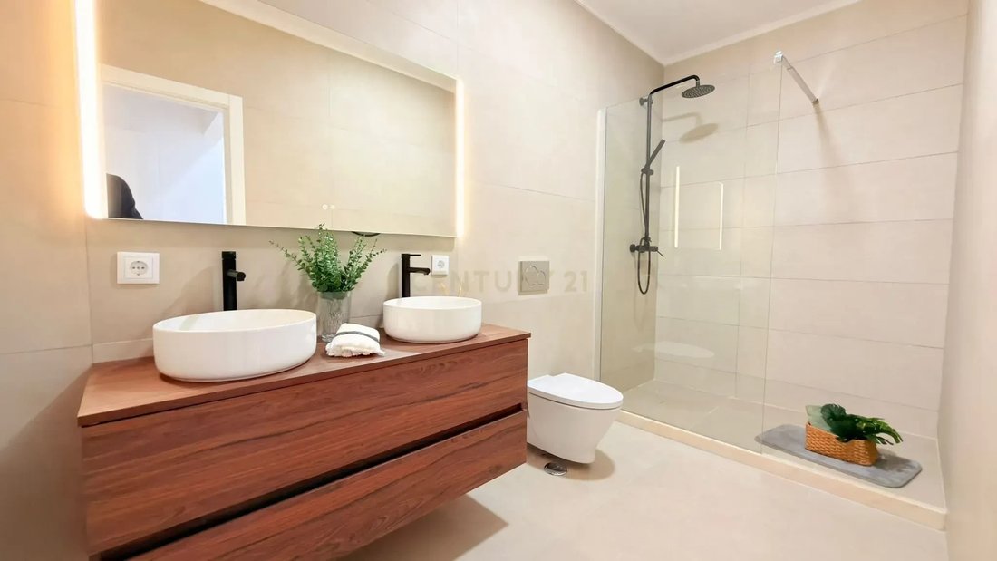 Apartment in Benfica, Lisbon, Portugal 3 - 16075812
