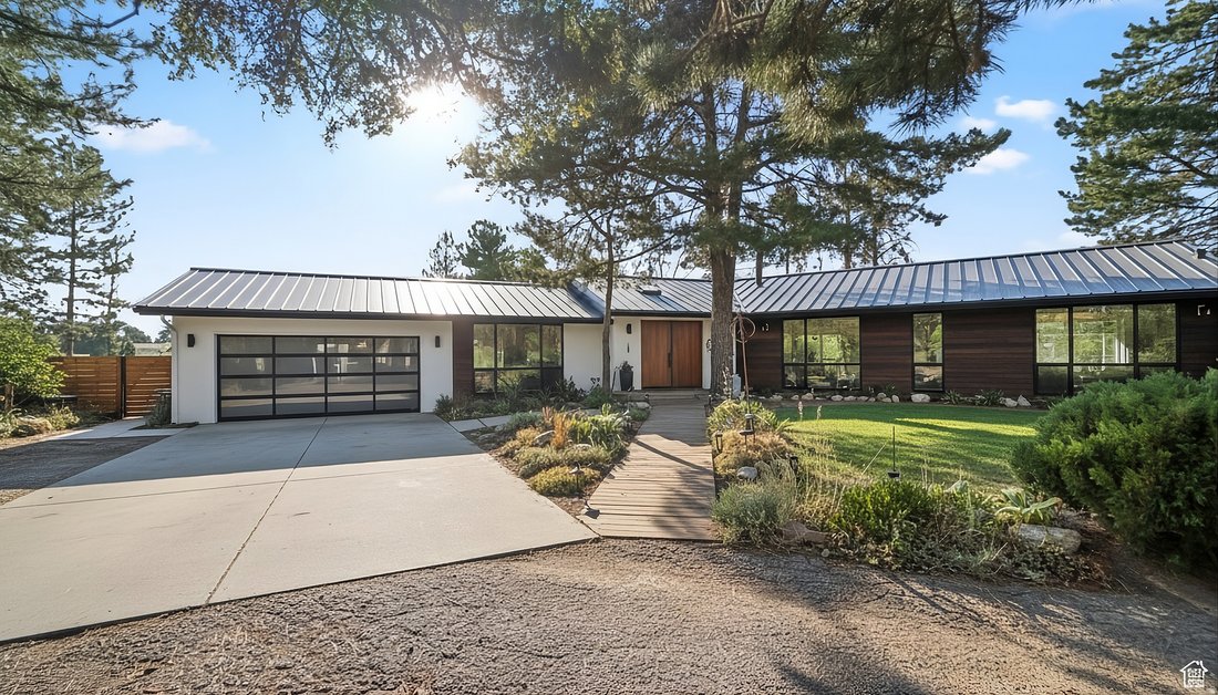 House in Sandy, Utah, United States 1 - 16592677