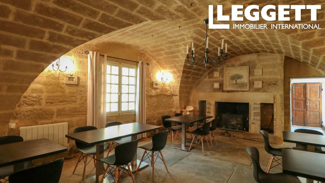 House in Uzès, Occitania, France 4 - 14330679