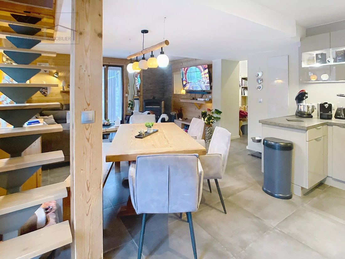 Chalet in Les Houches, Auvergne-Rhône-Alpes, France 4 - 17220719