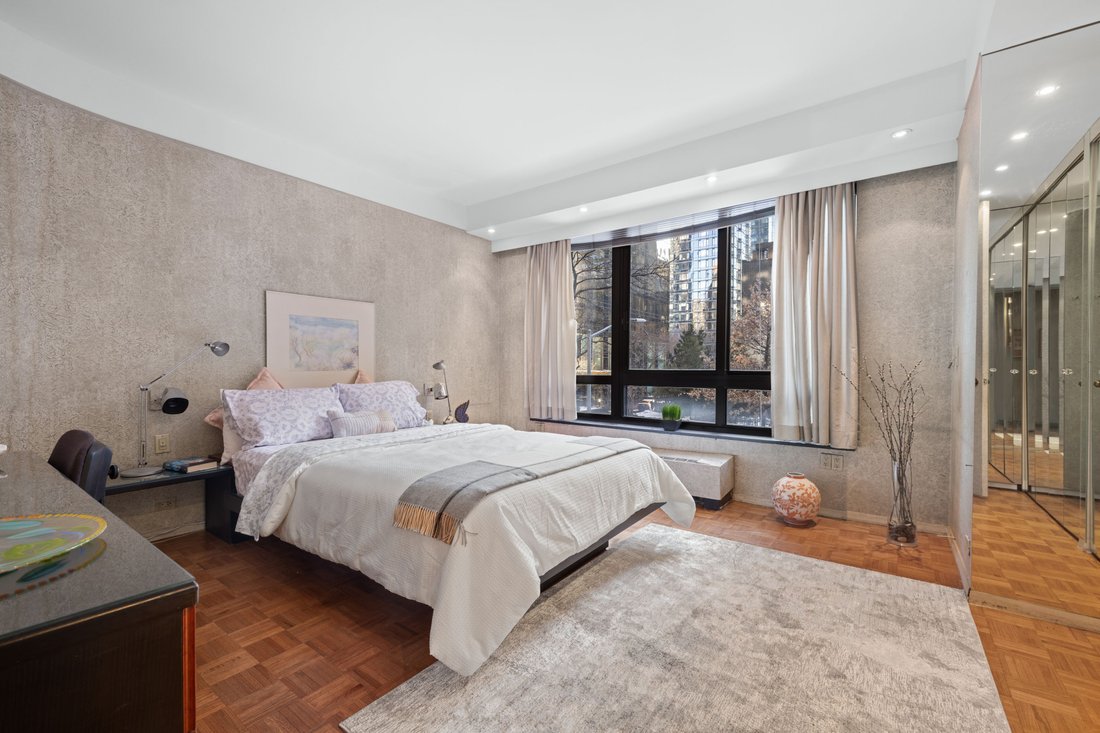 Condo in New York, New York, United States 4 - 17225077