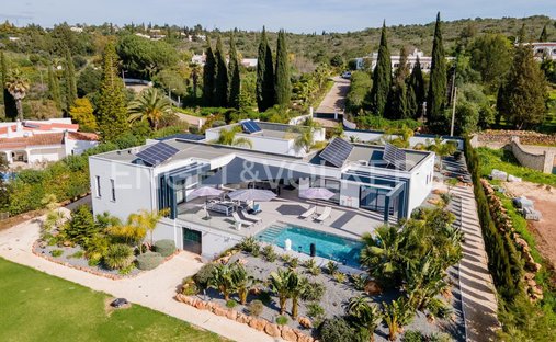 Villa in Portimao, Algarve, Portugal 1