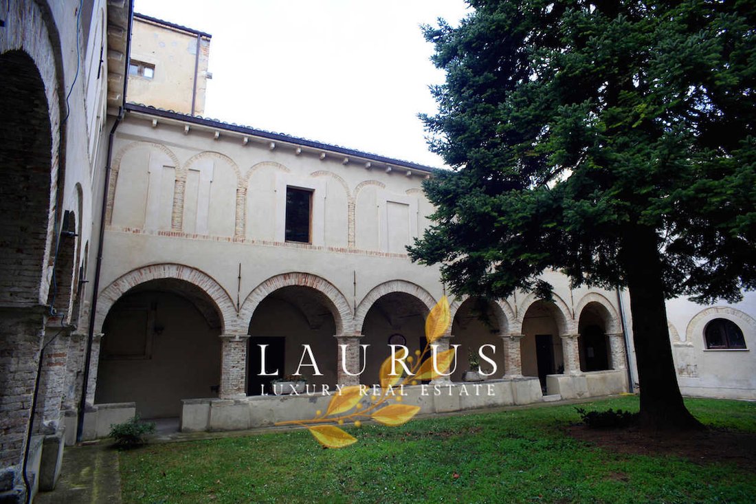 Estate in Guardiagrele, Abruzzo, Italy 5 - 17221976
