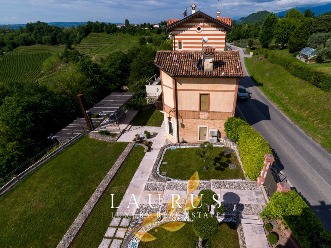 Villa in City Center, Conegliano, Veneto 1 - 17222701