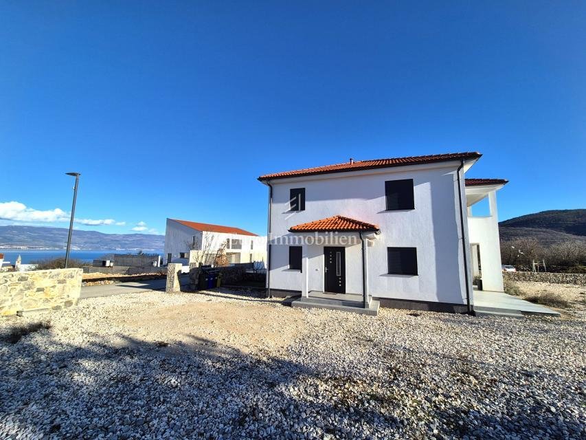 House in Vrbnik, Primorje-Gorski Kotar County, Croatia 2 - 17229521