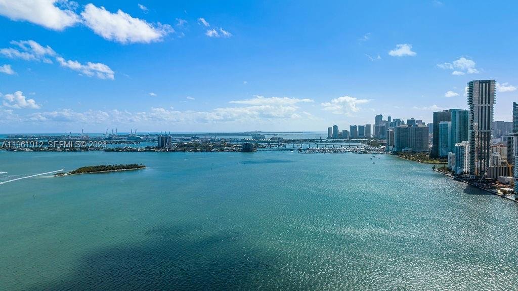 Condo in Miami, Florida, United States 4 - 17228540