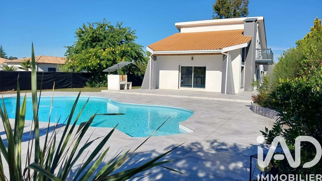 House in Bourg-Croix d'Hins, Cestas, France 1 - 17227630