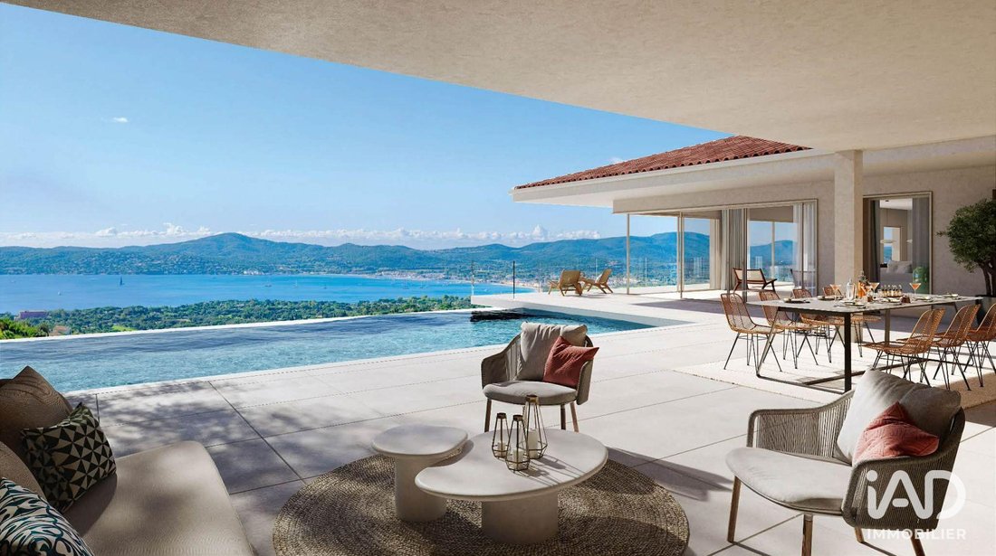 House in Grimaud, Provence-Alpes-Côte d'Azur, France 3 - 17227575