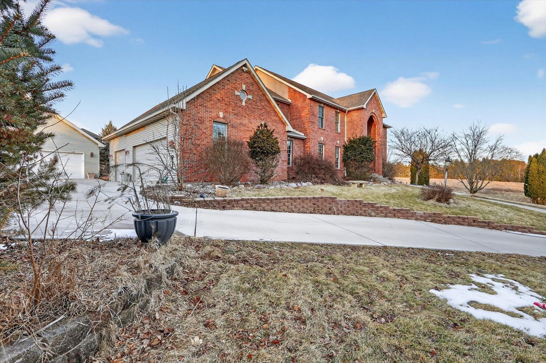 House in Roscoe, Illinois, United States 4 - 17225747