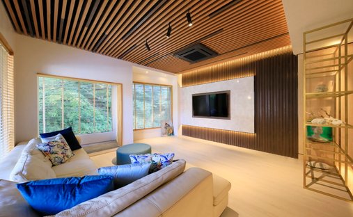 House in Numazu, Shizuoka, Japan 1