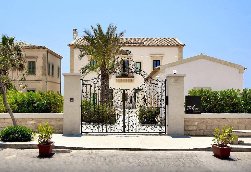 Villa in Scicli, Sicily, Italy 3 - 17229128