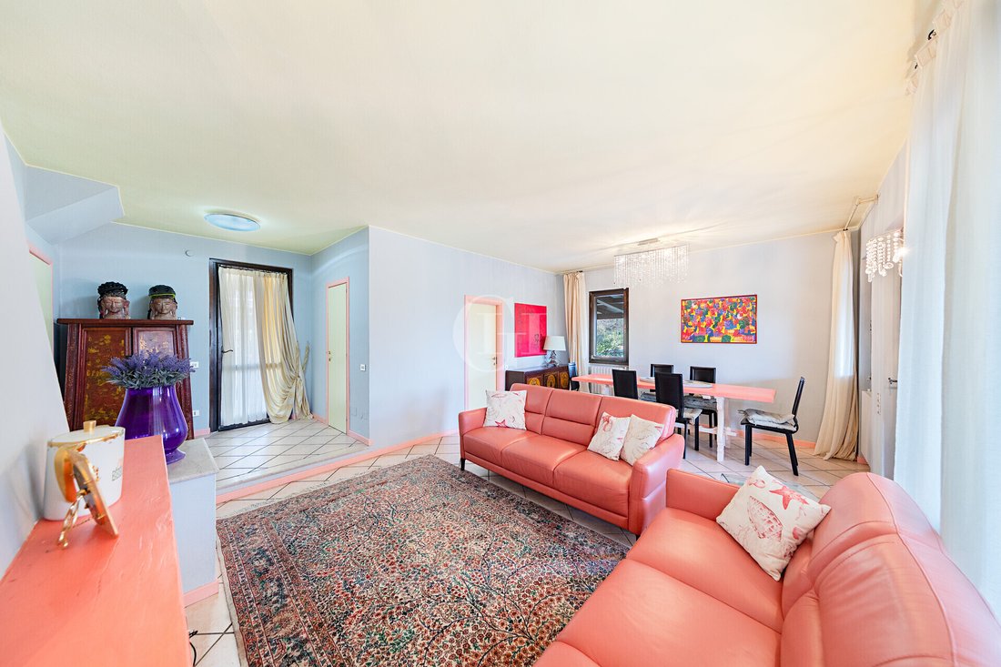 House in Manerba del Garda, Lombardy, Italy 3 - 17224920