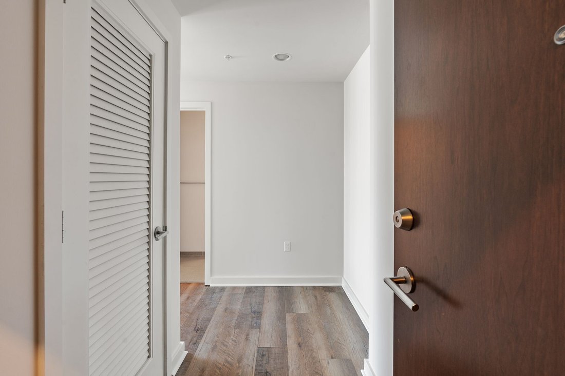 Condo in Nashville, Tennessee, United States 3 - 17229425