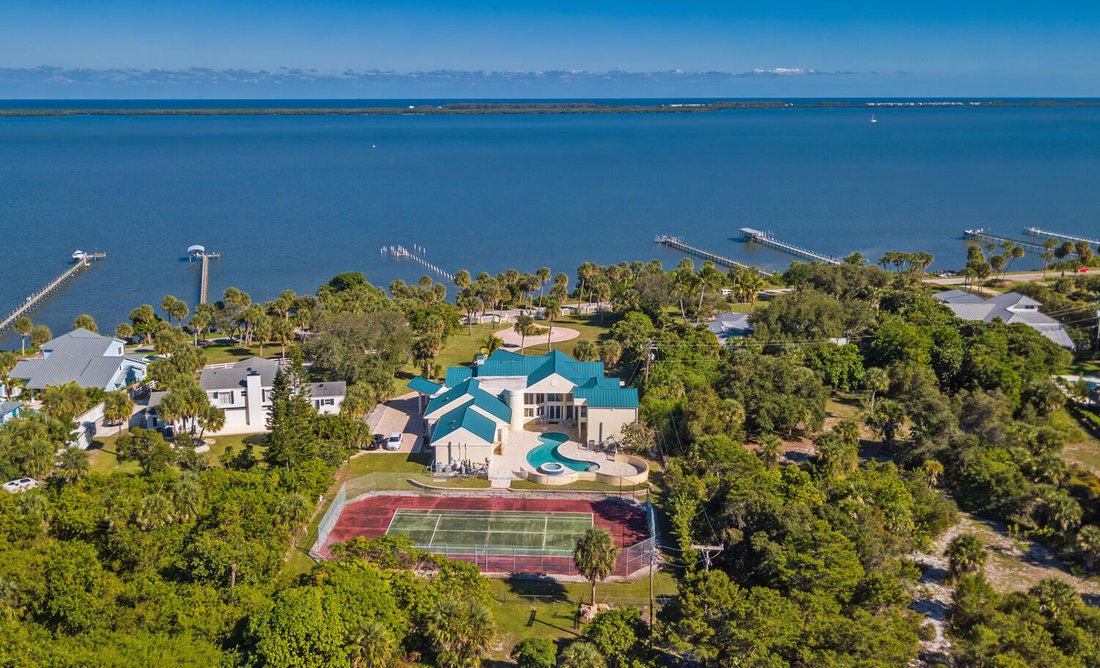 House in Fort Pierce, Florida, United States 2 - 16633093