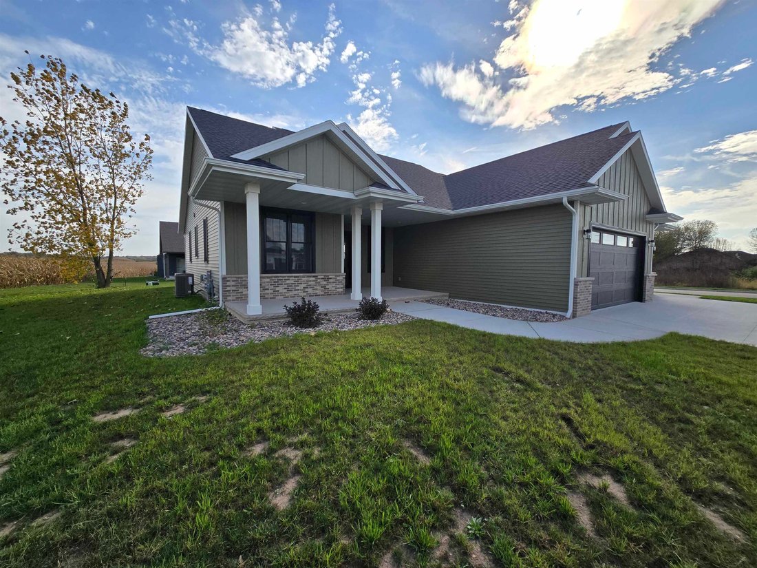 House in Janesville, Wisconsin, United States 2 - 17223369
