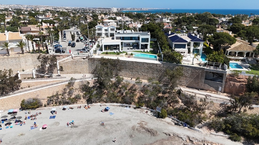 Villa in Cabo Roig, Orihuela, Valencian Community 4 - 17224016