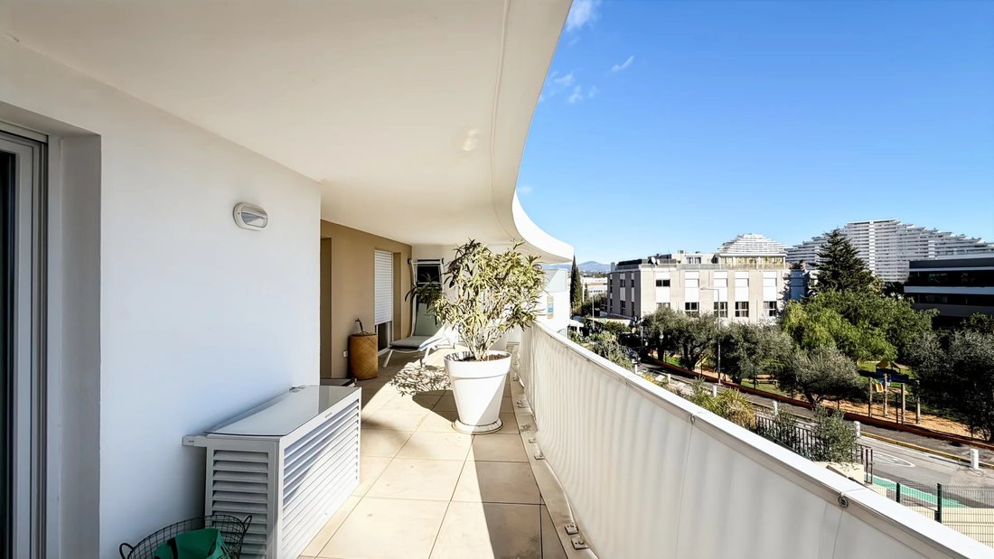 Apartment in Vaug, Villeneuve-Loubet, France 2 - 17228757