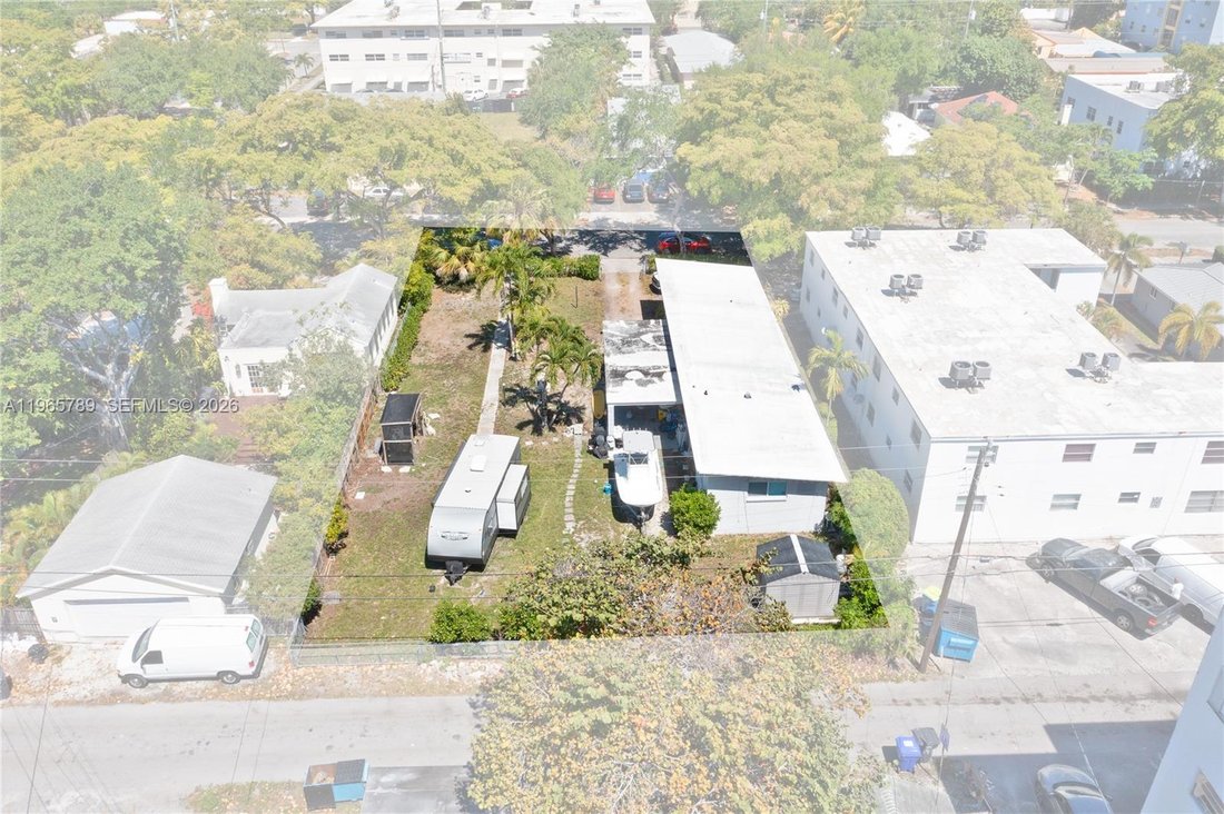 House in Hollywood, Florida, United States 2 - 17231712