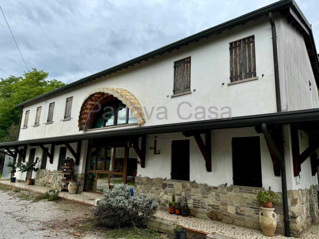 House in Limena, Veneto, Italy 2 - 17223756