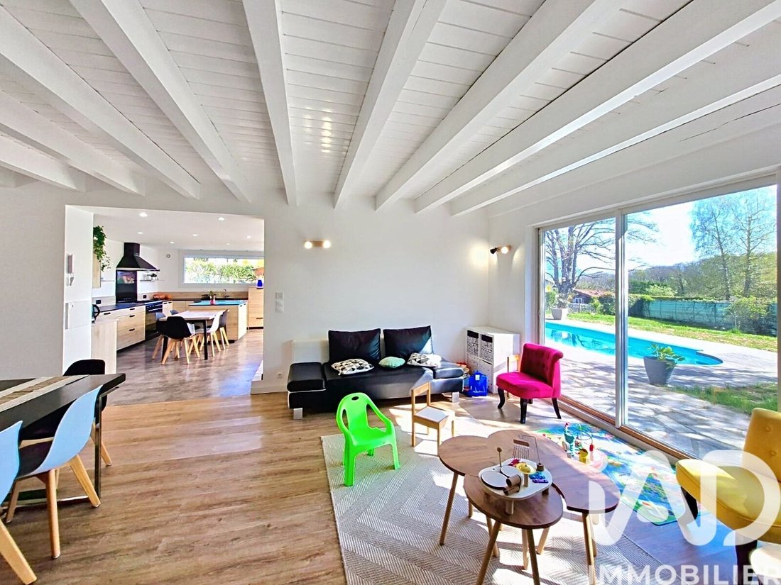 House in Injoux-Genissiat, Auvergne-Rhône-Alpes, France 4 - 17227938