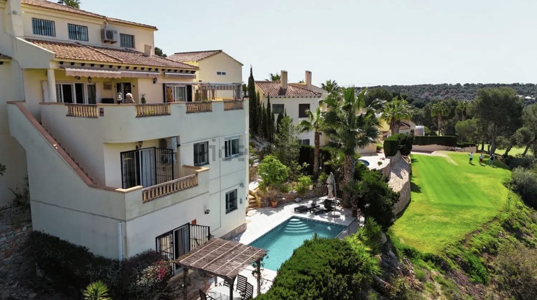 Villa in Orihuela, Valencian Community, Spain 2 - 17224046