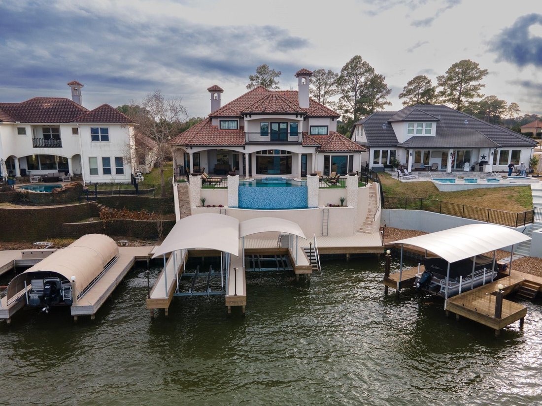 House in Conroe, Texas, United States 1 - 17221338
