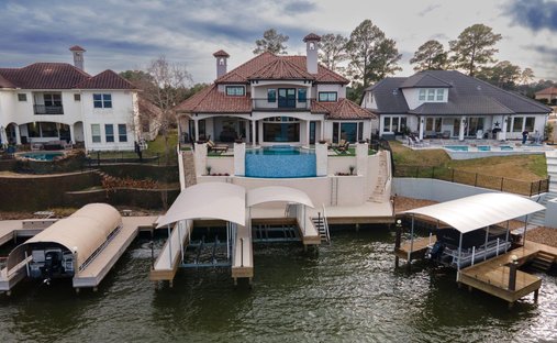 House in Conroe, Texas, United States 1