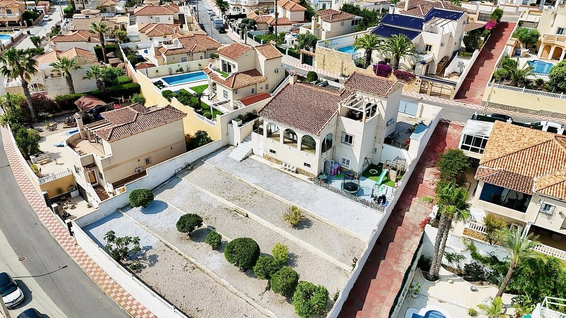 Villa in San Miguel de Salinas, Valencian Community, Spain 2 - 17224010