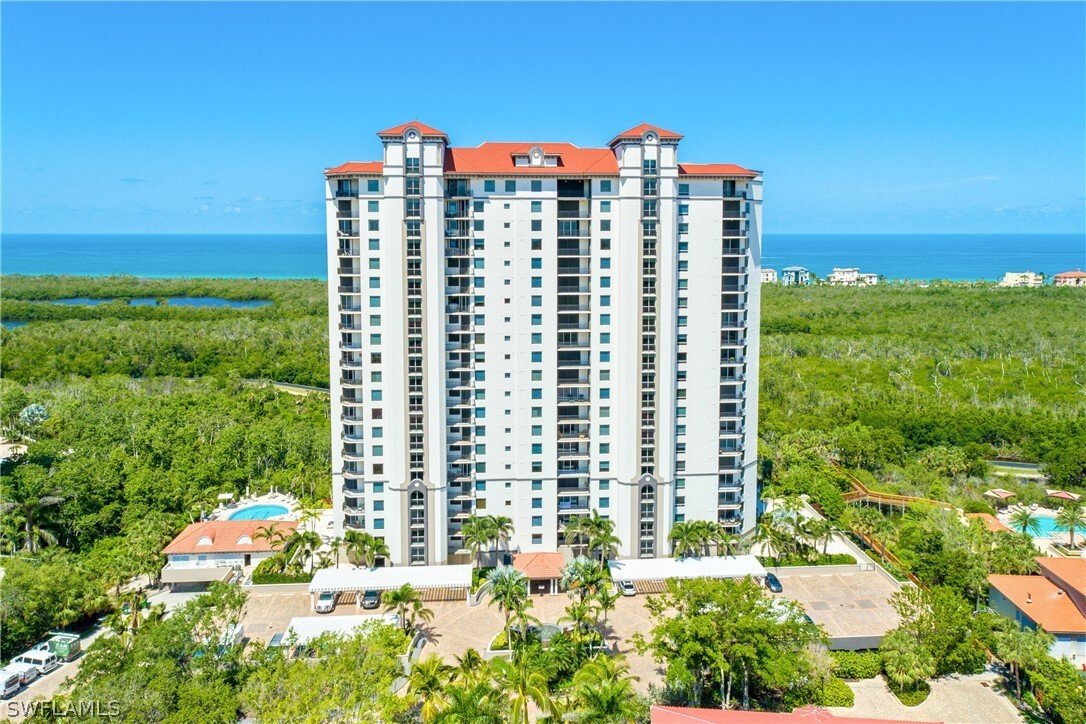 Condo in Naples, Florida, United States 2 - 17127032