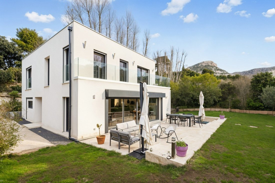 House in Le Cabot, Marseille, Provence-Alpes-Côte d'Azur 2 - 17223397