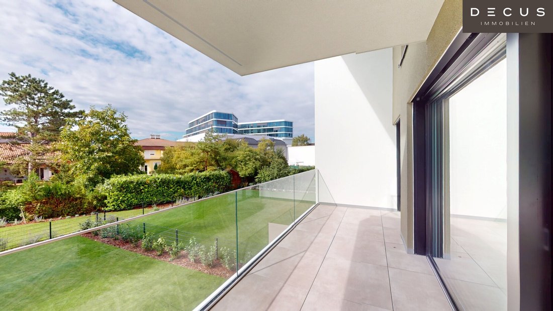 | Provisionsfrei | Exklusive Architektur | Balkon |