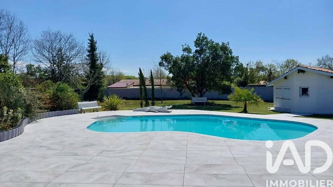 House in Bourg-Croix d'Hins, Cestas, France 4 - 17227630
