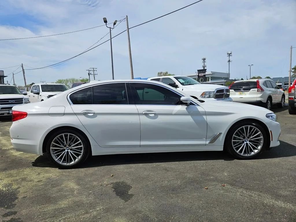 Sedan in Virginia Beach, VA, United States 4 - 16761021