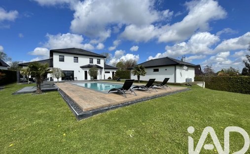 House in Bouvigny-Boyeffles, Hauts-de-France, France 1
