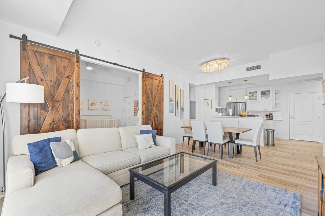 Condo in West Palm Beach, Florida, United States 2 - 17222898