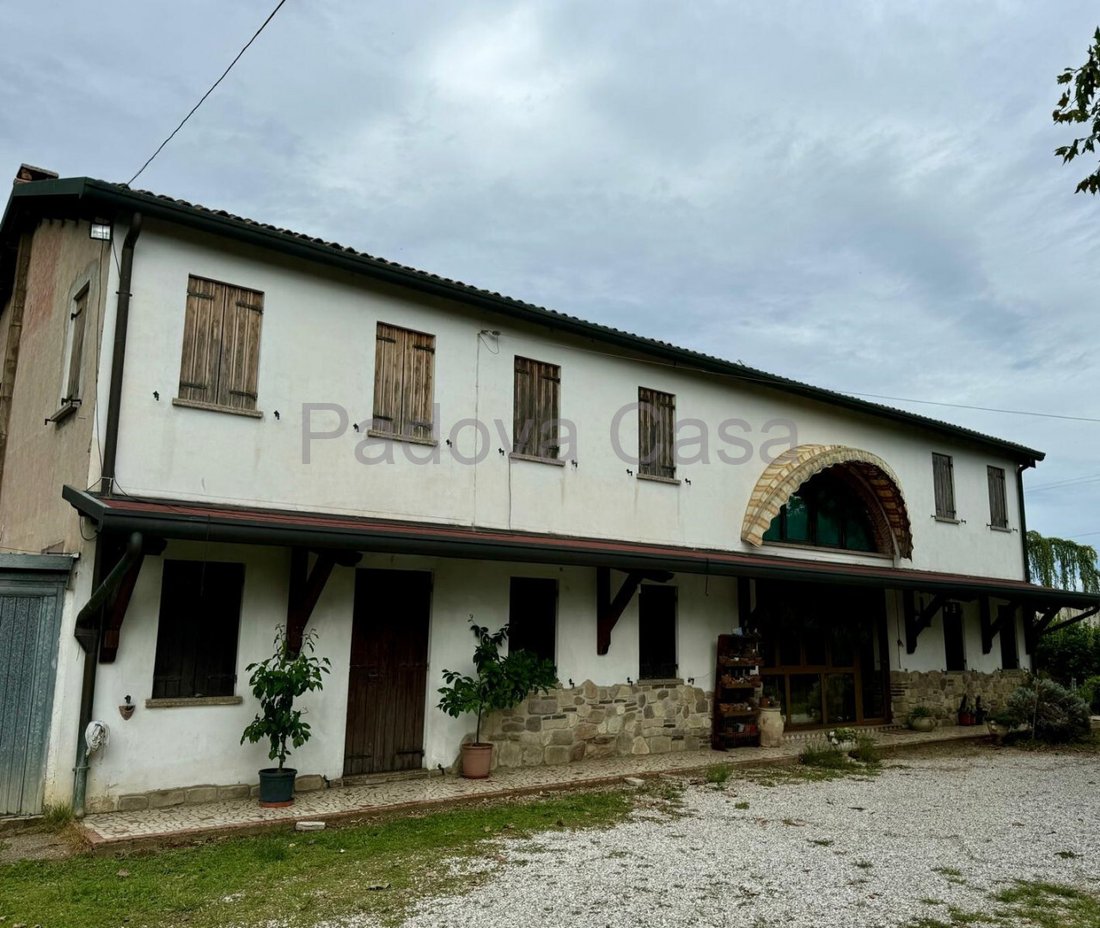 House in Limena, Veneto, Italy 1 - 17223756