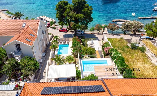 House in Jezerane, Lika-Senj County, Croatia 1