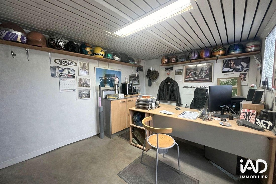 Apartment in Brossolette-Vieux Bourg-Malraux, Châtillon, France 3 - 17227827