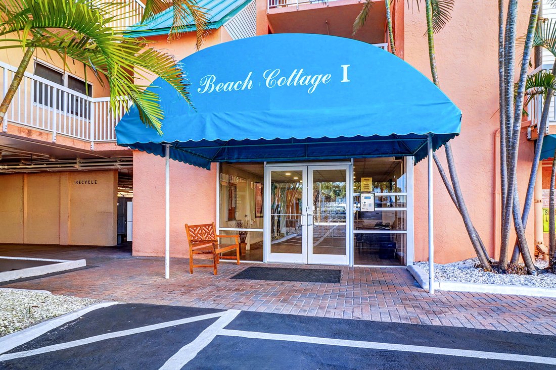 Condo in Indian Shores, Florida, United States 4 - 17225113