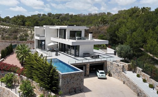 Villa in Orihuela, Valencian Community, Spain 1