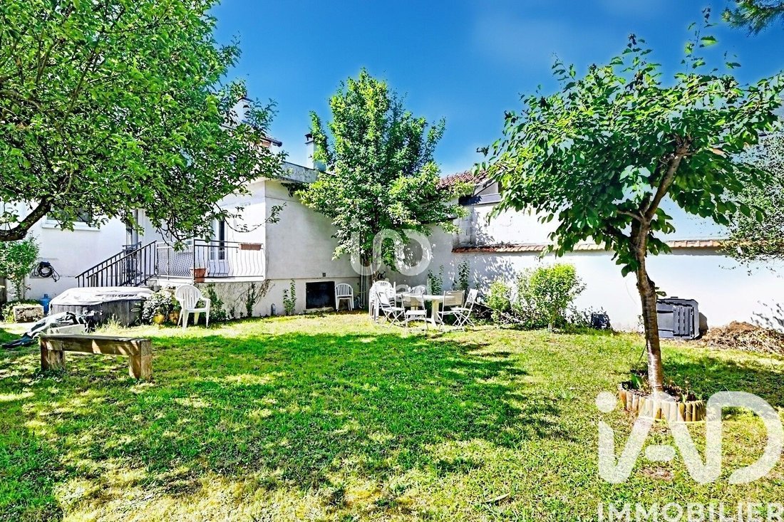 House in Pepiniere, Bry-sur-Marne, France 2 - 15684890
