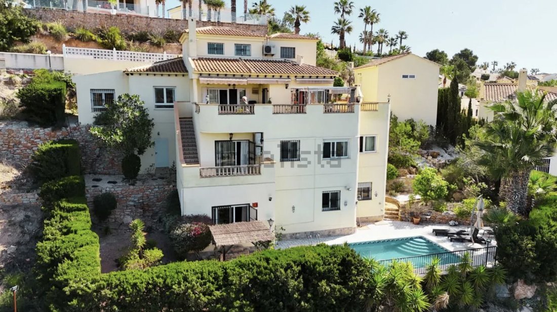 Villa in Orihuela, Valencian Community, Spain 1 - 17224046